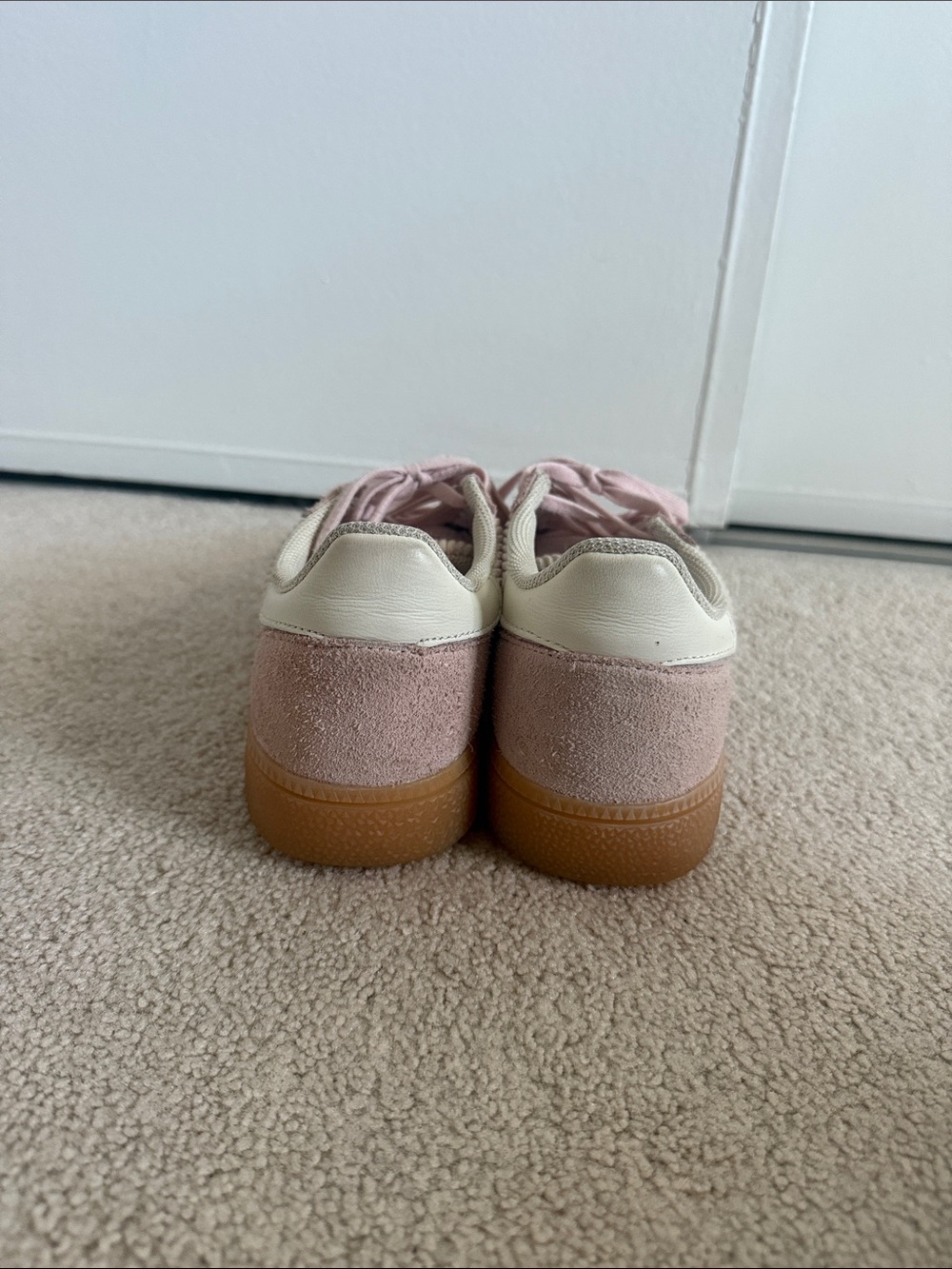 Pink adidas - Picture 3 of 4